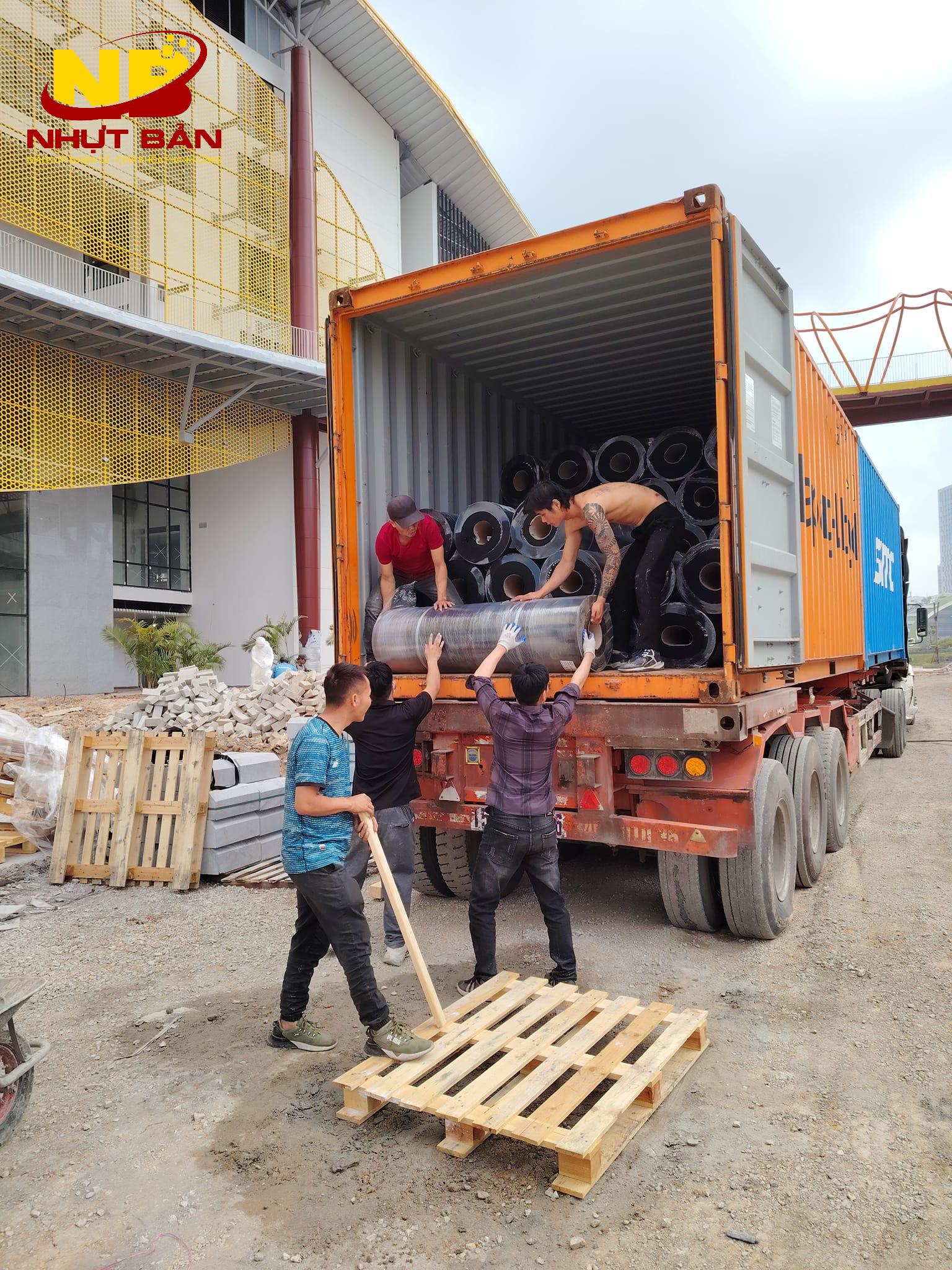 Dịch Vụ Bốc Xếp Tphcm Giá Rẻ dich vu boc vac