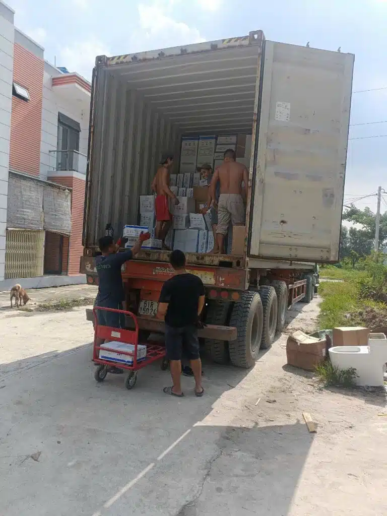 bốc xếp hàng hóa khu công nghiệp uy tín